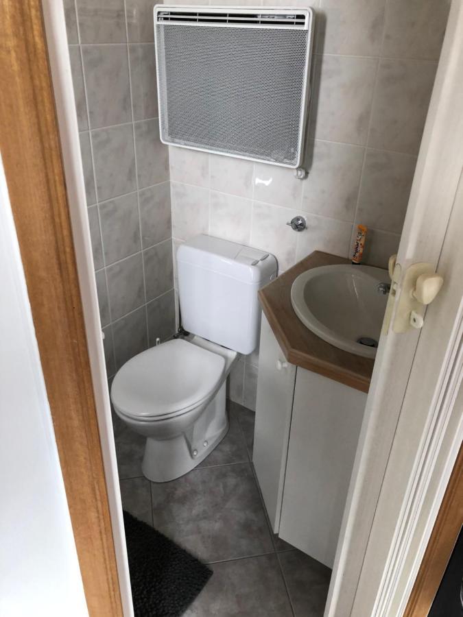 Studio Ag Apartment Jambes ภายนอก รูปภาพ